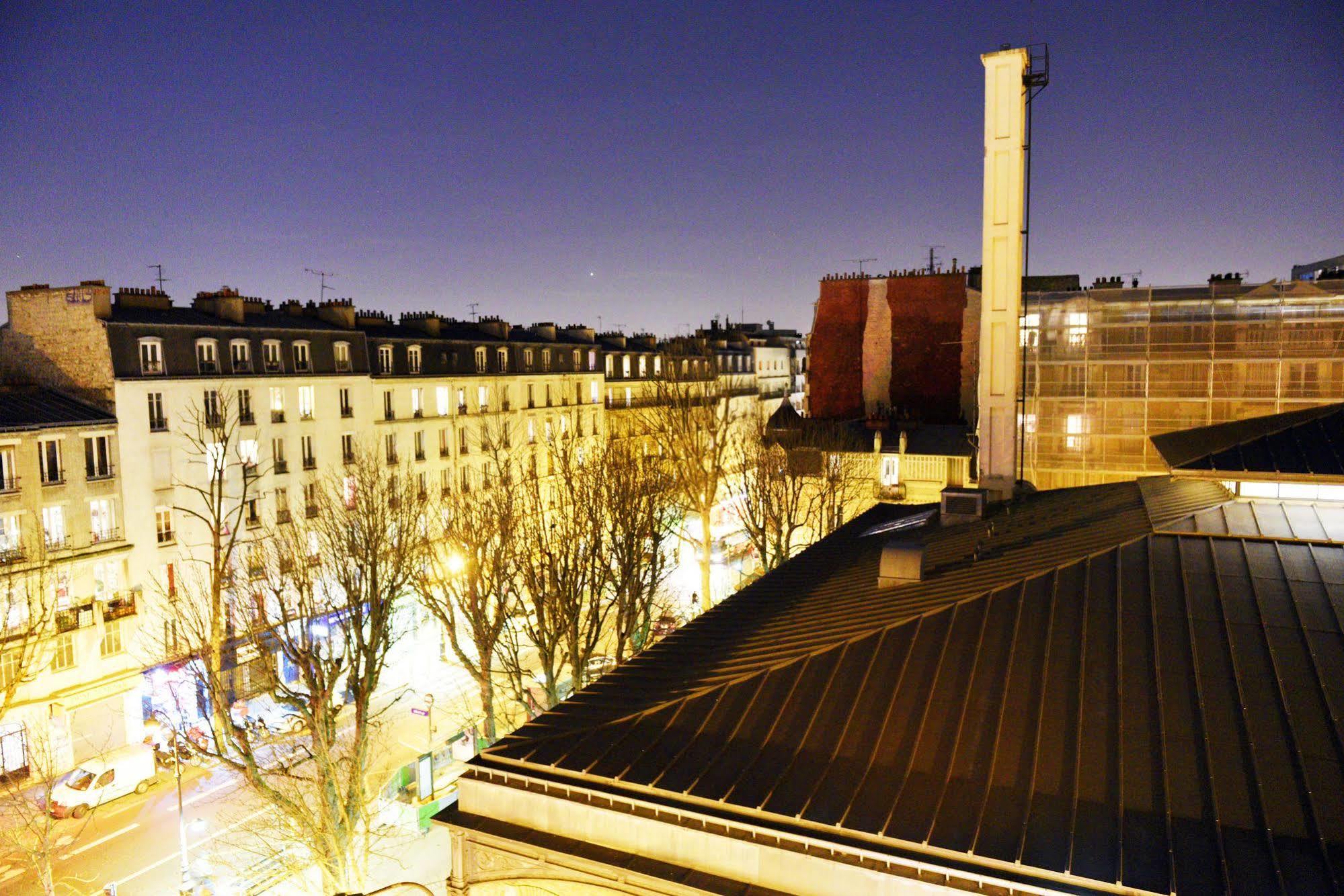 ホテル エルミタージュ パリ エクステリア 写真 View of the 13th arrondissement